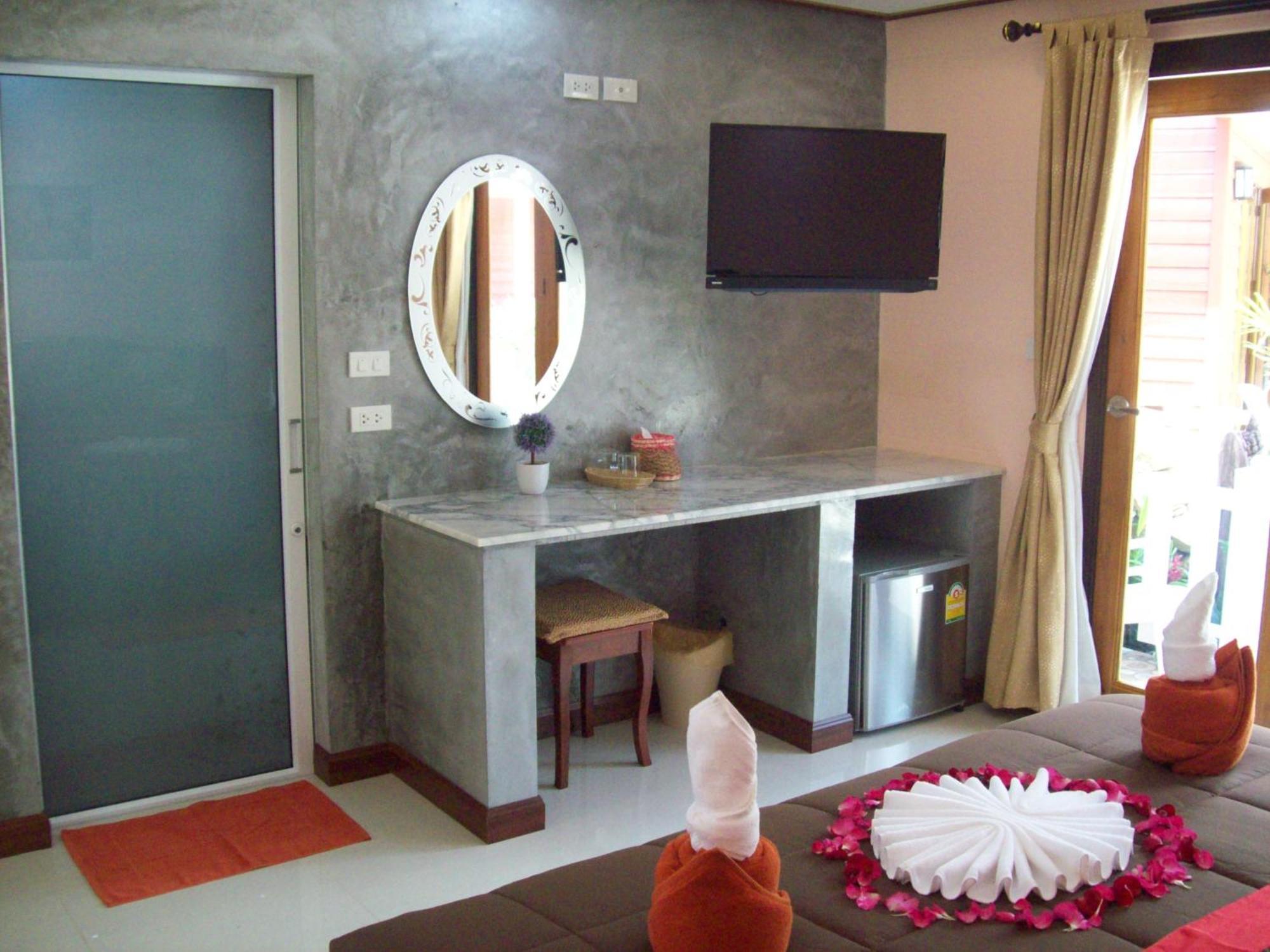 Thai Smile Bungalows Ko Lanta Екстериор снимка